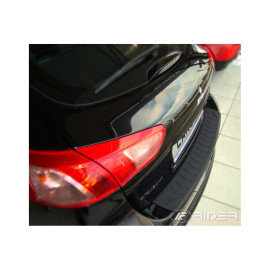 Kryt prahu pátých dveří Mitsubishi Lancer Sportback X r.v. 2010-