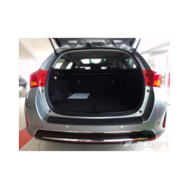 Kryt prahu pátých dveří Toyota Auris II combi r.v 2013-2014