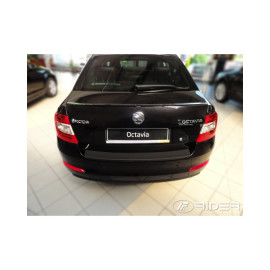 Kryt prahu pátých dveří Škoda Octavia III 2013- sedan