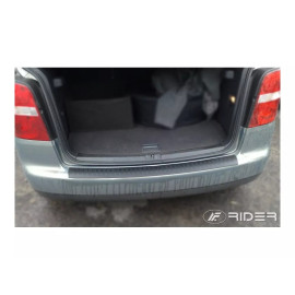 Kryt prahu pátých dveří VW touran r.v. 03-09