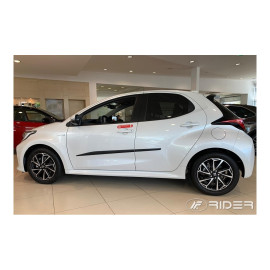 Boční lišty dveří Toyota Yaris 5D 2020-