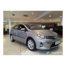 Boční lišty dveří Toyota Auris 5D 2013 - 2015
