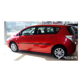 Boční lišty dveří Toyota Verso 2009 - 2012
