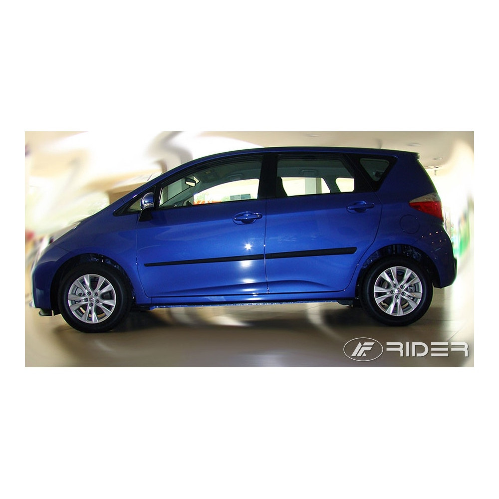 Boční lišty dveří Toyota Verso S od 2011 - 2015