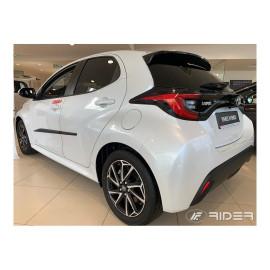 Boční lišty dveří Toyota Yaris 5D 2020-