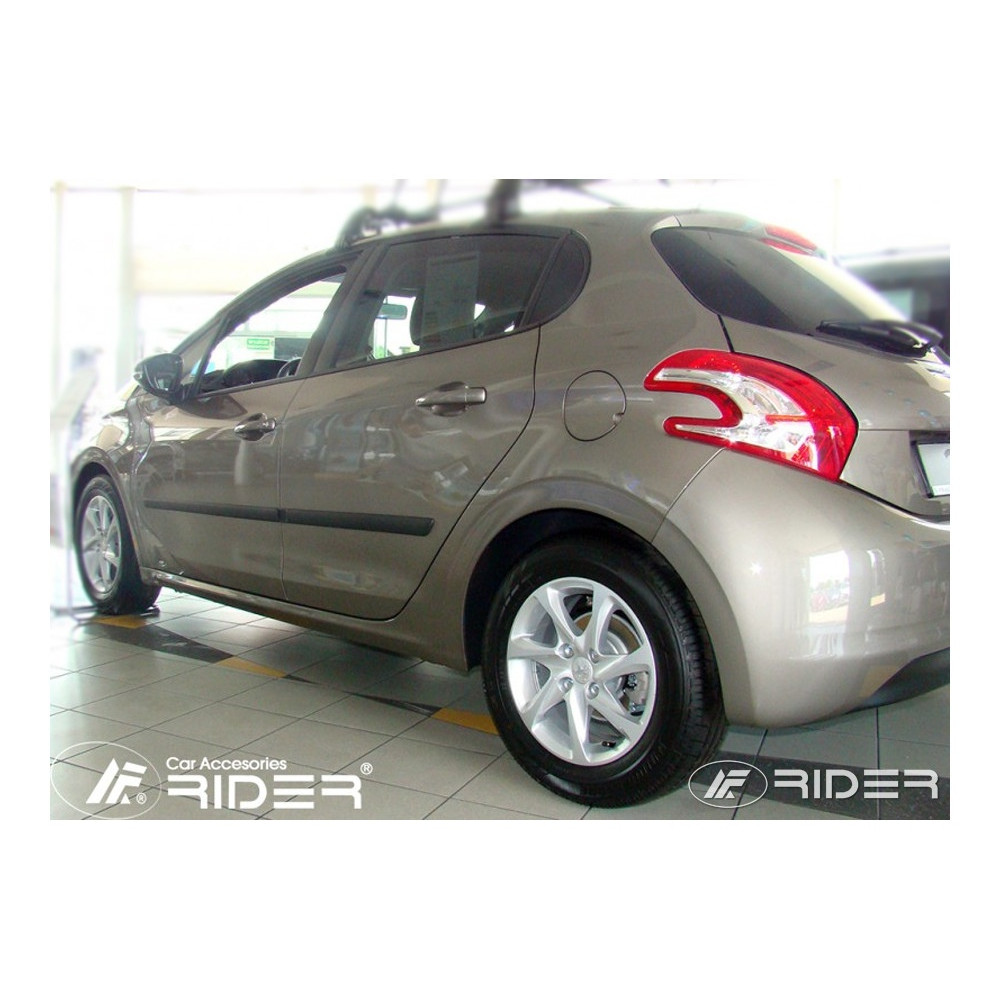Boční lišty dveří Peugeot 208 5D od 2012 - 2019