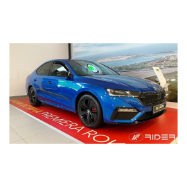 Boční lišty dveří pasující na Škoda Octavia IV od 2019- hatchback